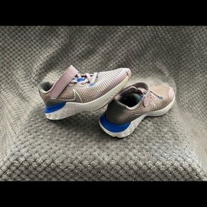 Nike Renew sneakers Toddler Girl